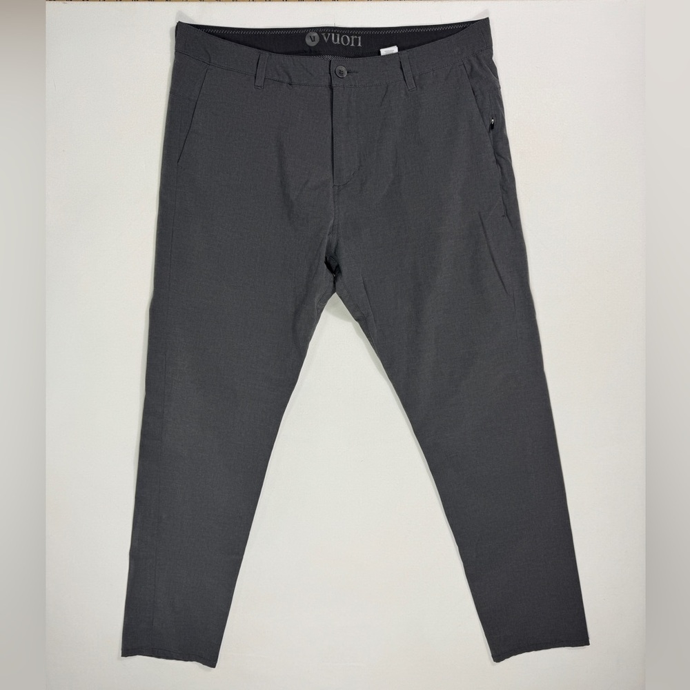 Vuori Aim Pants Stretch Chino Mens 36x31 Gray V431 Golf Travel Lightweight EUC